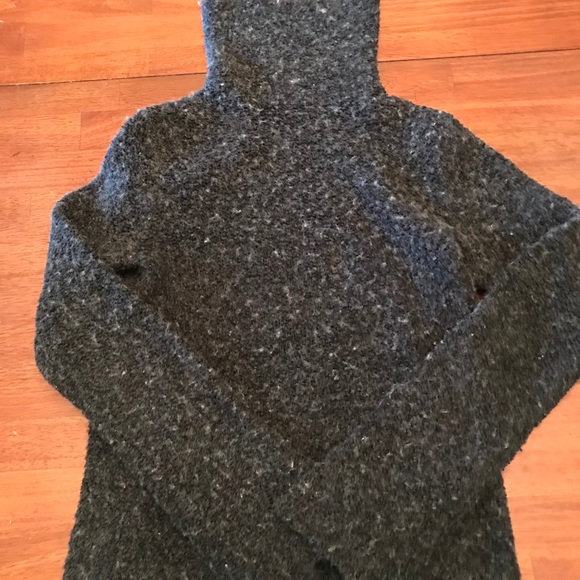 J.Crew sweater - Picture 4 of 4